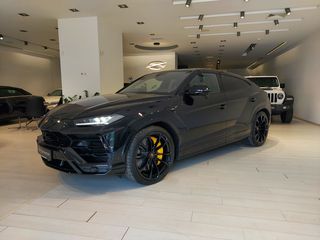 Lamborghini Urus 2021-thumb-9