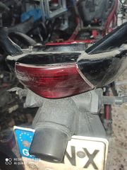 Φανάρι πισω από Kawasaki er 6f-thumb-1