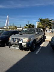 Nissan Navara 2004