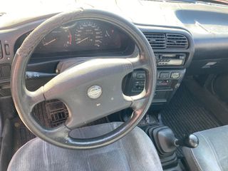 NISSAN SUNNY 1992-thumb-2