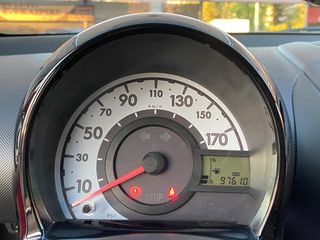 Toyota Aygo 2012-thumb-13