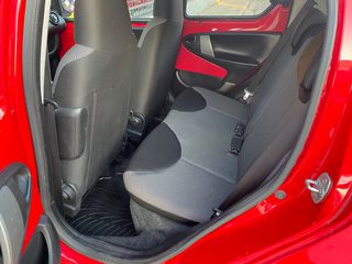 Toyota Aygo 2012-thumb-24