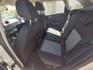 Seat Ibiza 2017-thumb-13