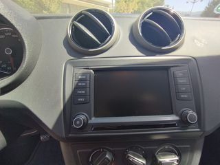 Seat Ibiza 2017-thumb-11