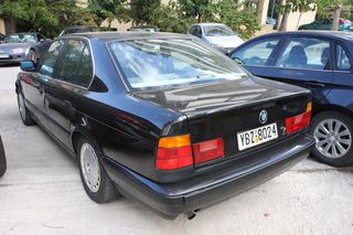 Bmw 518 1990-thumb-2
