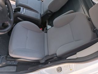 Peugeot Partner 2016-thumb-19