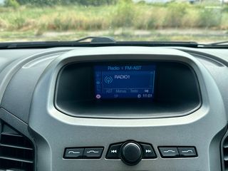Ford Ranger 2015  Double Cabin 2.2 TDCi Limited Automatic-thumb-61
