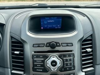 Ford Ranger 2015  Double Cabin 2.2 TDCi Limited Automatic-thumb-60