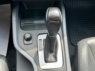 Ford Ranger 2015  Double Cabin 2.2 TDCi Limited Automatic-thumb-66