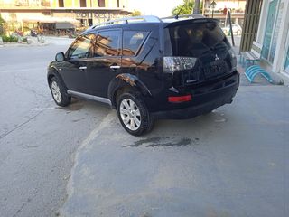 Mitsubishi Outlander 2010 2.4 Fuel Edition-thumb-2