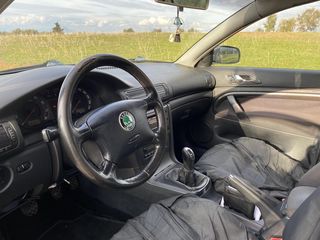 Skoda Superb 2004 AMBITION-thumb-9