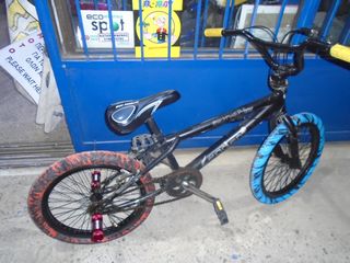 BMX Leader 2017-thumb-1