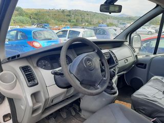 Opel Vivaro 2007-thumb-3