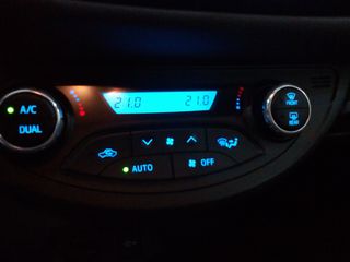 Toyota Yaris 2020 1.5 Hybrid Lounge ΑΥΤΟΜΑΤΟ-thumb-17