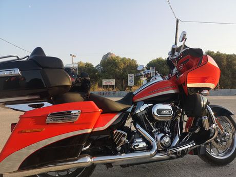 Harley Davidson Touring Road Glide Special  '10 CVO Screamin Eagle