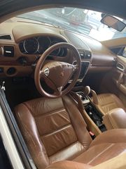 Porsche Cayenne 2004-thumb-3