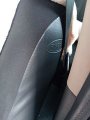 Dacia Duster 2012-thumb-12