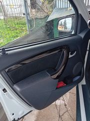 Dacia Duster 2012-thumb-18