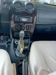 Dacia Duster 2012-thumb-13
