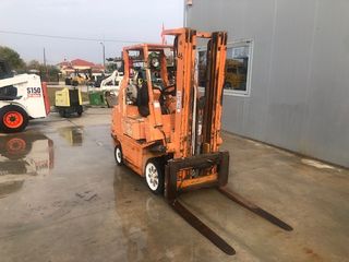 Nissan 2000-thumb-3