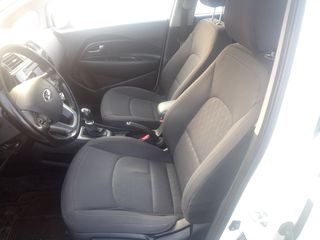 Kia Rio 2015 1.1 CRDi Active EURO 6-thumb-2