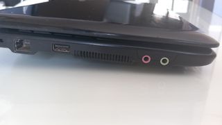 Asus Eee pc 1000h -thumb-5