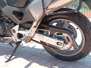Honda Varadero 1000 2004-thumb-9