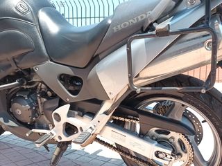 Honda Varadero 1000 2004-thumb-11