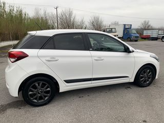 Hyundai i 20 2016 1.1 CRDi Passion-thumb-13