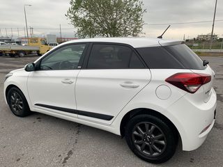 Hyundai i 20 2016 1.1 CRDi Passion-thumb-6