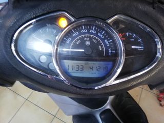Piaggio Medley 150 2016-thumb-1