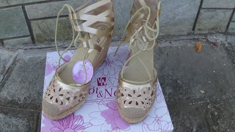 Παπούτσια - Σανδάλια γυναικεία καινούρια, Νο 38