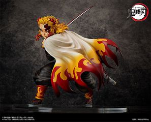 DEMON SLAYER - Kyojuro Rengoku - Statue 42cm