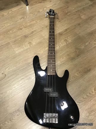 Washburn XB-100 με σκληρή θήκη βαλίτσα