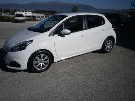 Peugeot 208 '19