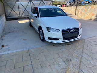 Audi A3 2015 1.6 TDI Attraction S tronic (7-Gear)-thumb-1