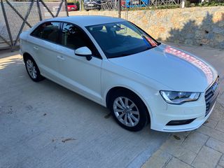Audi A3 2015 1.6 TDI Attraction S tronic (7-Gear)-thumb-4
