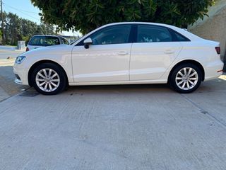 Audi A3 2015 1.6 TDI Attraction S tronic (7-Gear)-thumb-9