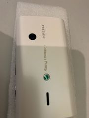 sony ericsson x8 e15 i-thumb-8