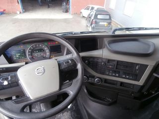 Volvo 2015 FH 500 RETARDER EURO6-thumb-8