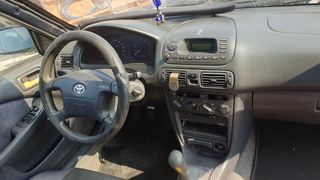 TOYOTA COROLLA '01 1.4cc-thumb-3
