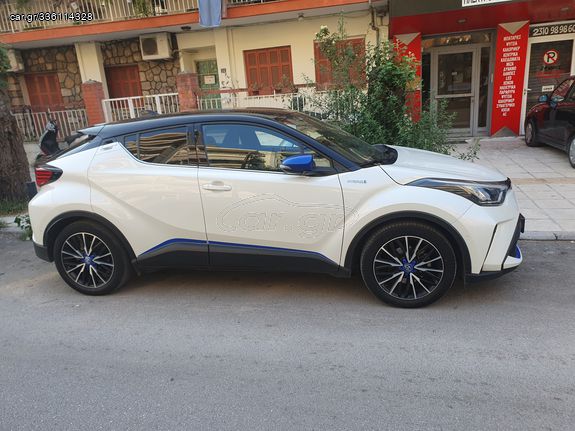 Toyota C-HR '20 C-HIC Bi-Tone VP+SBL 2.0