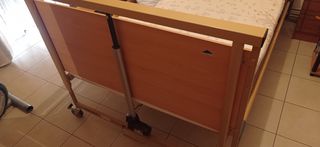 Νοσοκομειακό κρεβάτι -thumb-2