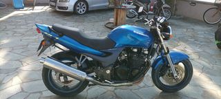 Kawasaki ZR-7 2002 750