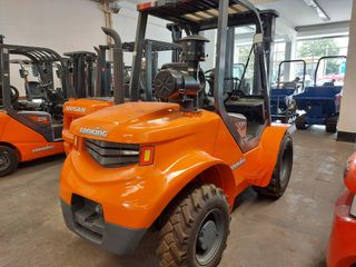 Κλαρκ 2025 Lonking CPC30 Rough Terrain Forklift-thumb-1