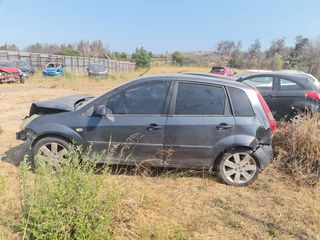 Ford Fiesta 2005 DIESEL-thumb-3