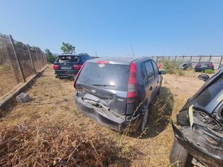 Ford Fiesta 2005 DIESEL-thumb-6