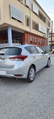 Toyota Auris 2016-thumb-3