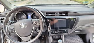 Toyota Auris 2016-thumb-13