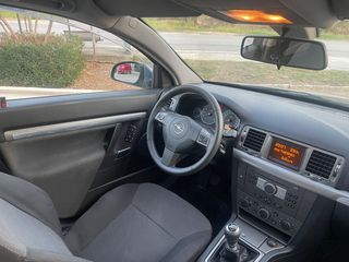 Opel Vectra 2006 Sedan-thumb-10